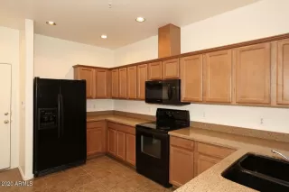 Photo #3: 6170431 Listing 