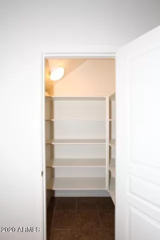 Photo #5: 6170431 Listing 