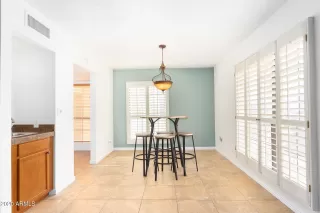 Photo #2: 6170525 Listing