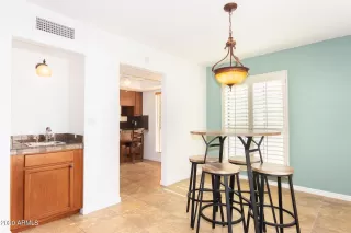 Photo #4: 6170525 Listing