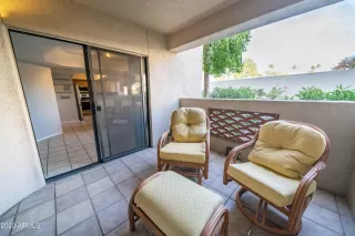 Photo #5: 6170597 Listing 