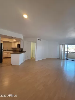 Photo #3: 6170633 Listing