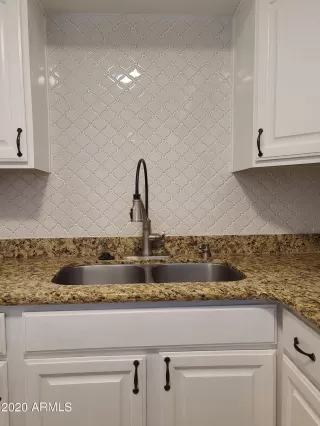 Photo #4: 6170633 Listing