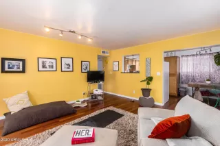 Photo #2: 6170875 Listing 