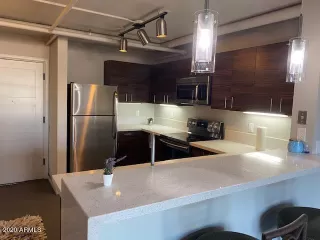 Photo #2: 6170932 Listing