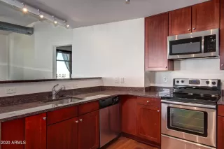 Photo #6: 6170982 Listing