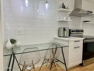 Photo #4: 6171240 Listing