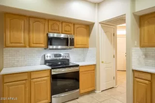 Photo #3: 6171252 Listing