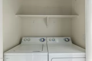 Photo #2: 6171339 Listing