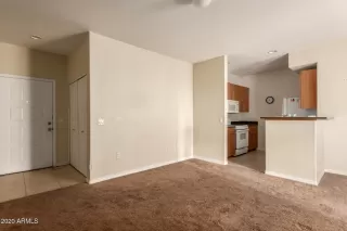 Photo #3: 6171339 Listing