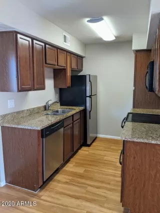 Photo #2: 6171497 Listing