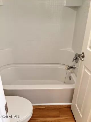 Photo #4: 6171497 Listing