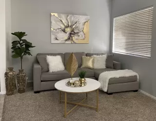 Photo #2: 6171652 Listing