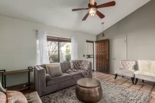 Photo #2: 6171710 Listing