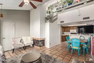 Photo #5: 6171710 Listing