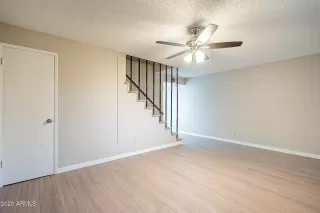 Photo #5: 6171770 Listing 