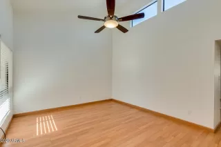 Photo #6: 6171812 Listing