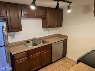 Photo #4: 6171878 Listing