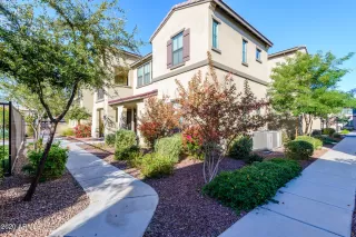 Photo #1: 6171899 Listing