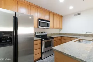 Photo #2: 6171972 Listing