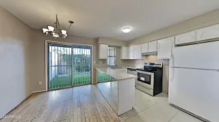 Photo #5: 6171974 Listing