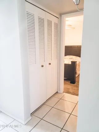 Photo #2: 6172096 Listing