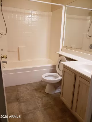 Photo #5: 6172136 Listing