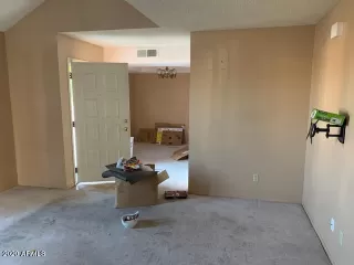 Photo #5: 6172561 Listing