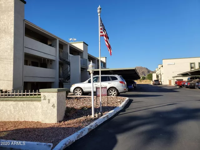 MLS: 6172743 Condo For Sale