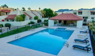 Photo #2: 6172759 Listing