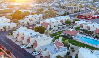 Photo #6: 6172759 Listing