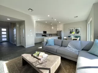 Photo #5: 6172790 Listing