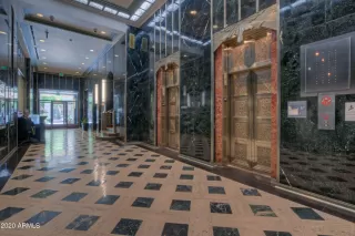 Photo #2: 6172952 Listing