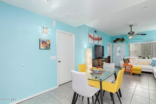 Photo #5: 6173062 Listing