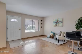 Photo #4: 6173184 Listing