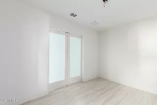 Photo #2: 6173242 Listing 