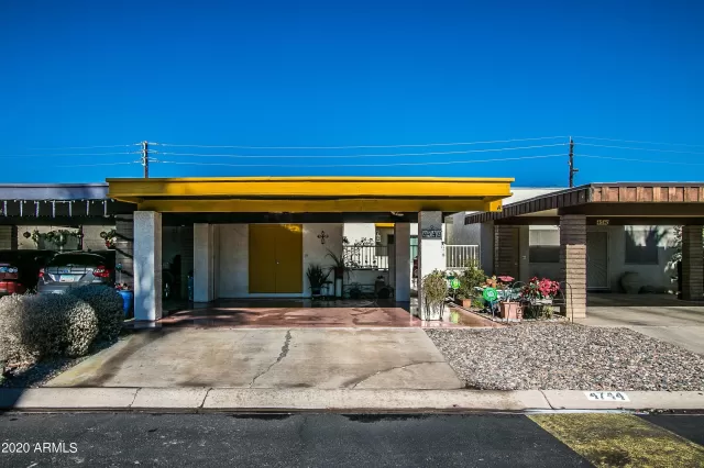 MLS: 6173362 Condo For Sale