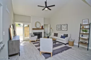 Photo #2: 6173386 Listing