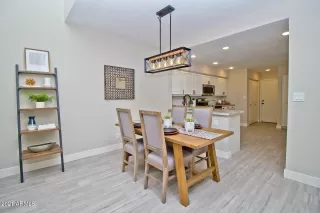 Photo #3: 6173386 Listing