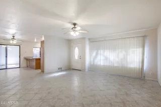 Photo #2: 6173392 Listing 