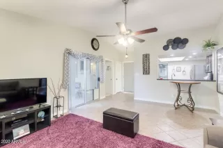 Photo #5: 6173448 Listing