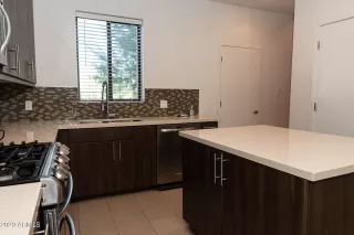 Photo #3: 6173472 Listing 