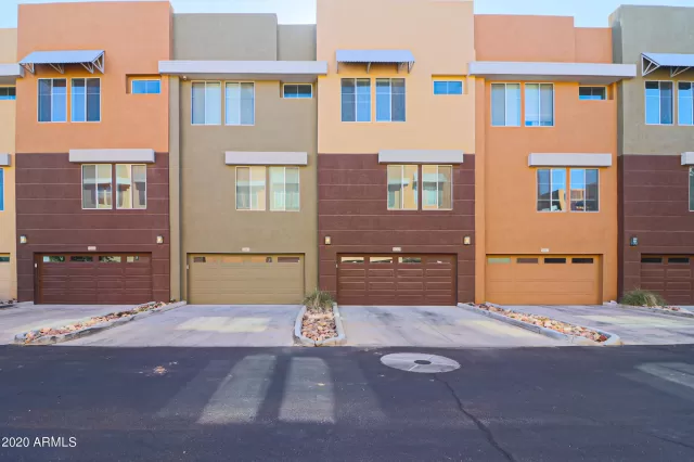 MLS: 6173565 Condo For Sale