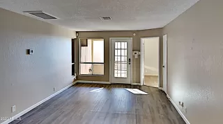 Photo #2: 6173632 Listing