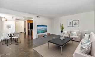 Photo #2: 6173670 Listing 