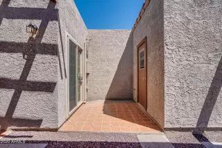 Photo #2: 6173823 Listing