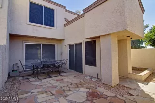 Photo #2: 6173838 Listing