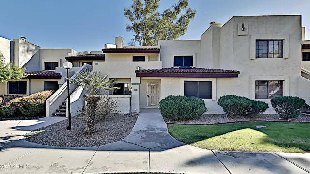 MLS: 6174392 Condo For Sale