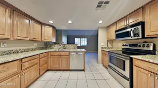 Photo #4: 6174392 Listing