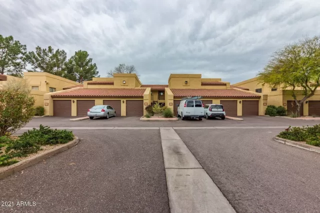 MLS: 6174485 Condo For Sale